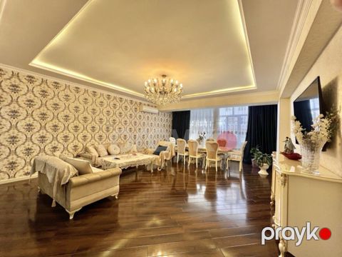Satılır 3 otaqlı yeni tikili 145 m² — Bakı