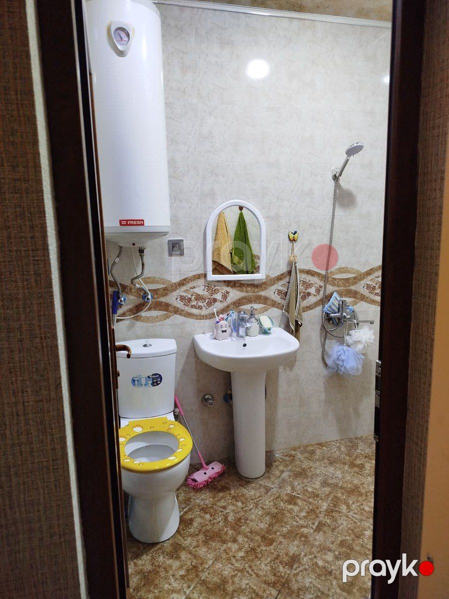Satılır 2 otaqlı köhnə tikili 40 m² — Mənzil, Bakı (9)