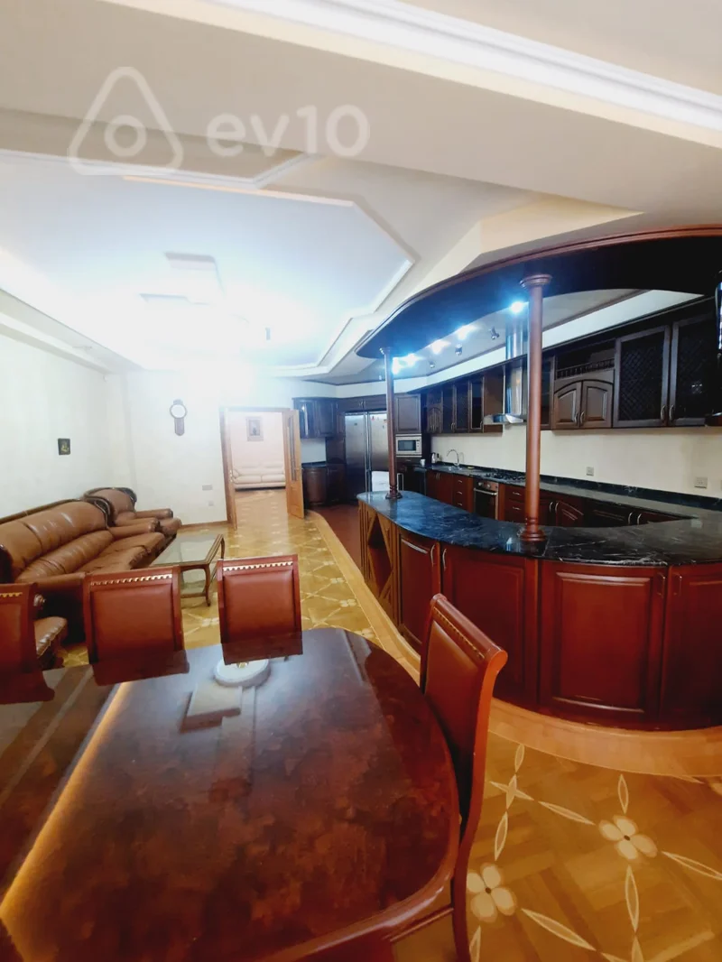8 otaqlı mənzil, 427 m², ул. Магомед Нахичевани дом 10 — Mənzil, Bakı (6)