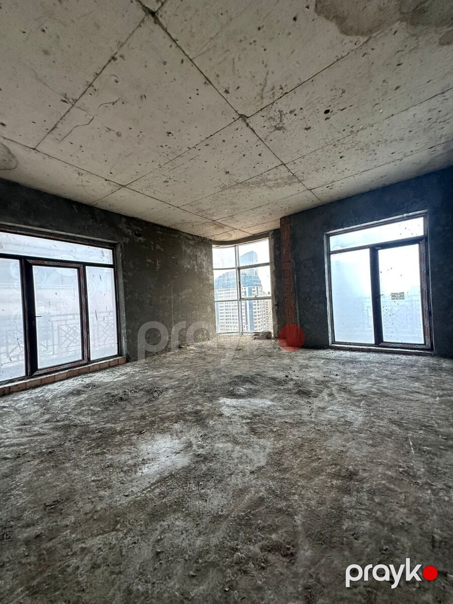 Satılır 4 otaqlı yeni tikili 247 m² — Mənzil, Bakı (6)