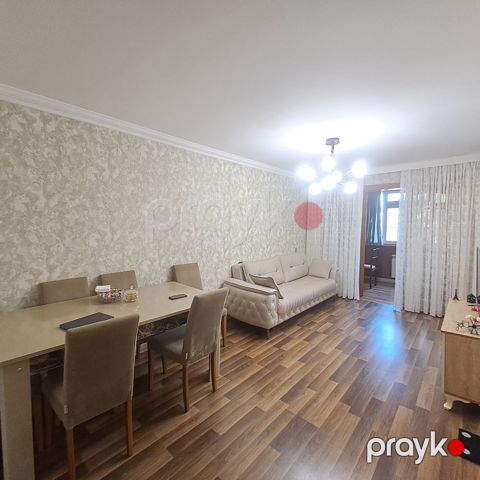 Satılır 2 otaqlı köhnə tikili 60 m² — Bakı