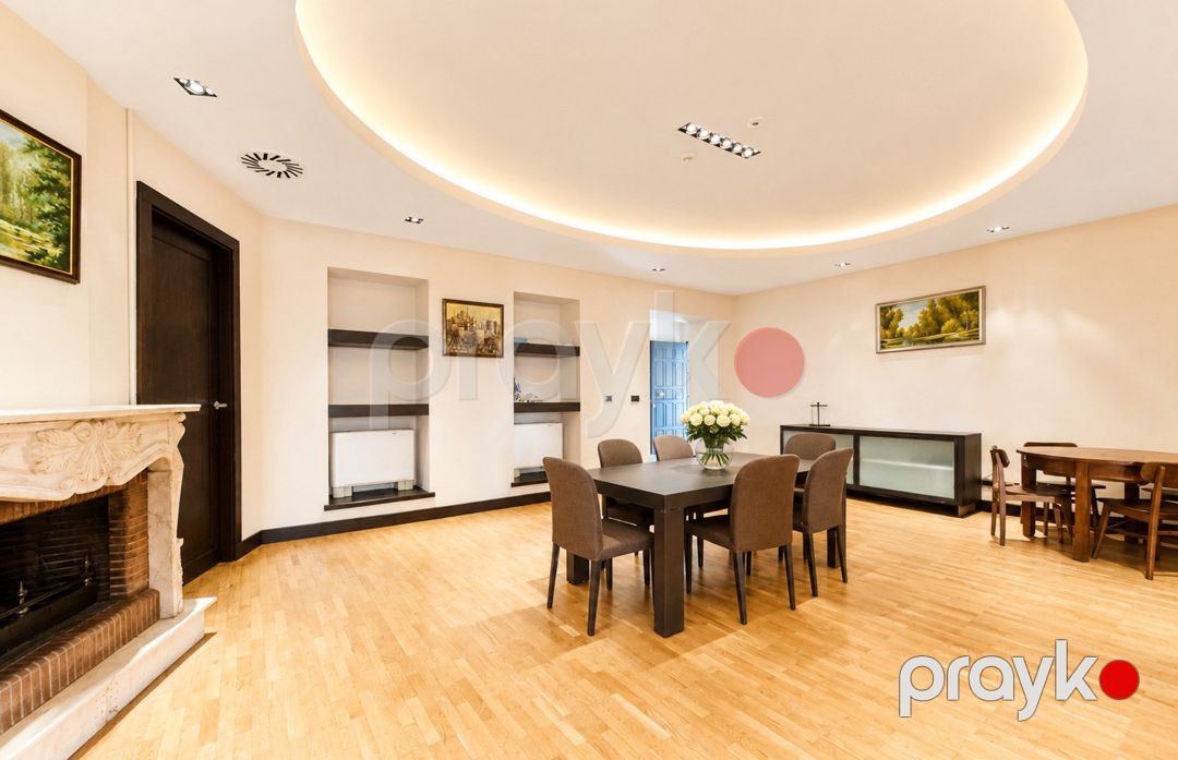 Satılır 6 otaqlı köhnə tikili 365 m² — Mənzil, Bakı (7)