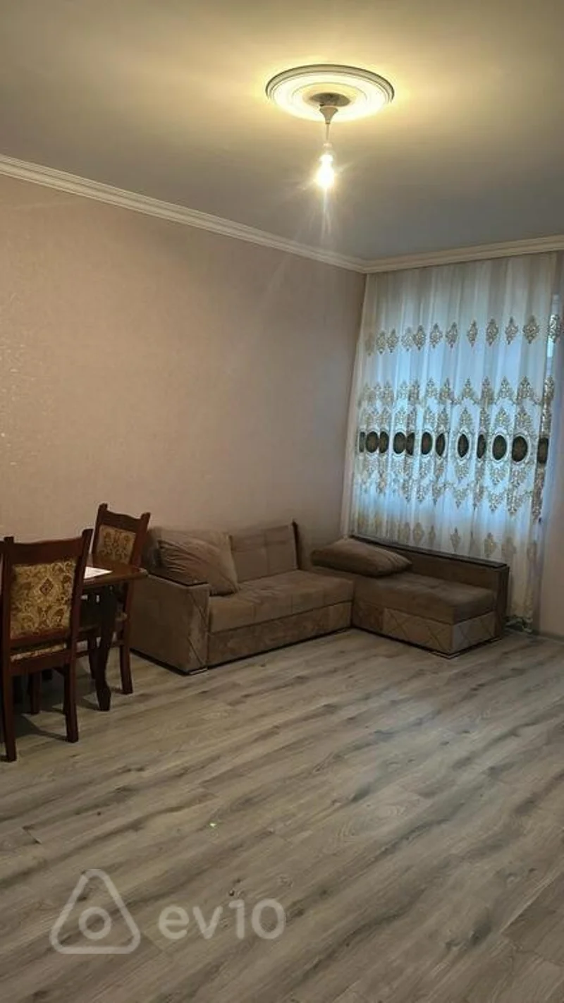 3 otaqlı mənzil, 100 m², Əsəd Əhmədov — kirayə — Bakı