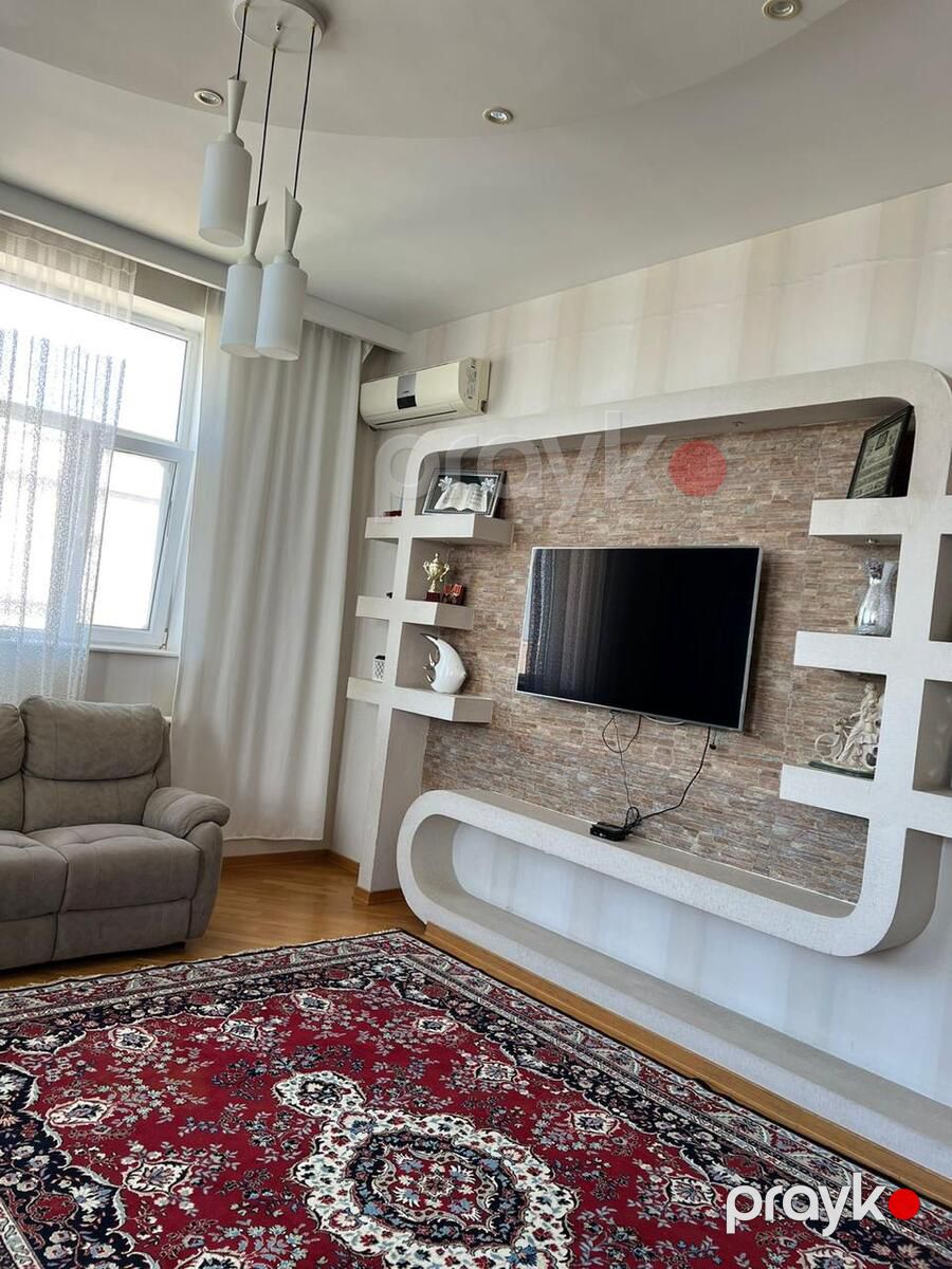 Satılır 4 otaqlı yeni tikili 140 m² — Mənzil, Bakı (2)