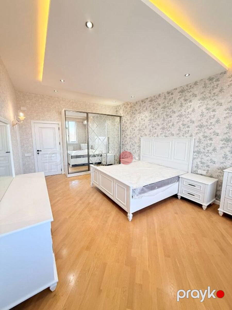 Satılır 4 otaqlı yeni tikili 190 m² — Mənzil, Bakı (5)