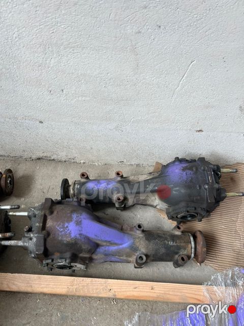 Subaru paylayıcı qutusu — Bakı