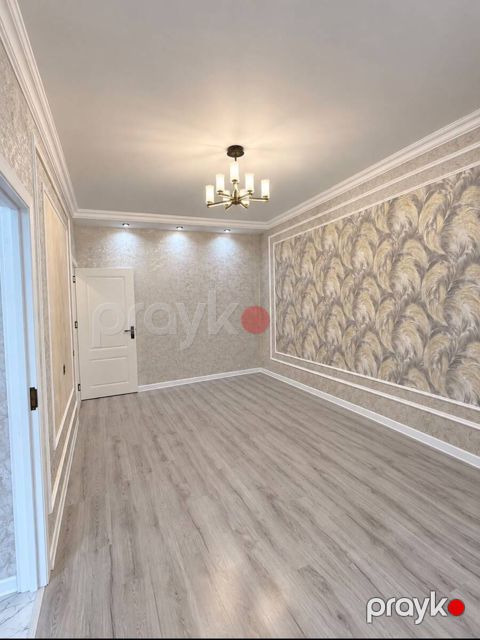 Satılır 2 otaqlı köhnə tikili 55 m² — Bakı