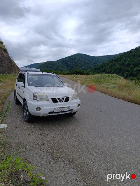 Nissan X-Trail: 2.2 l 2002 il Ofrouder/SUV — Bakı
