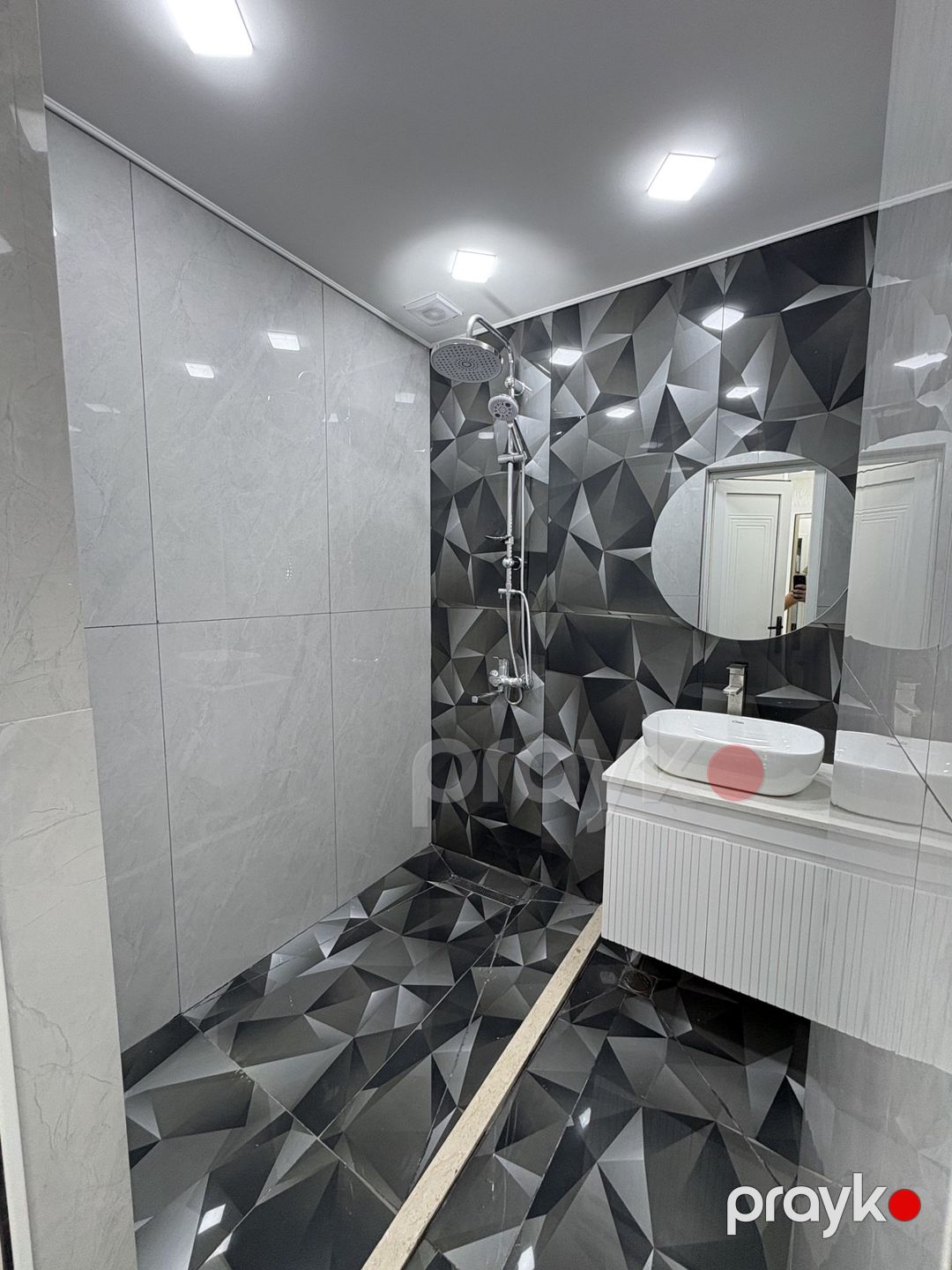 Satılır 2 otaqlı köhnə tikili 65 m² — Mənzil, Bakı (9)