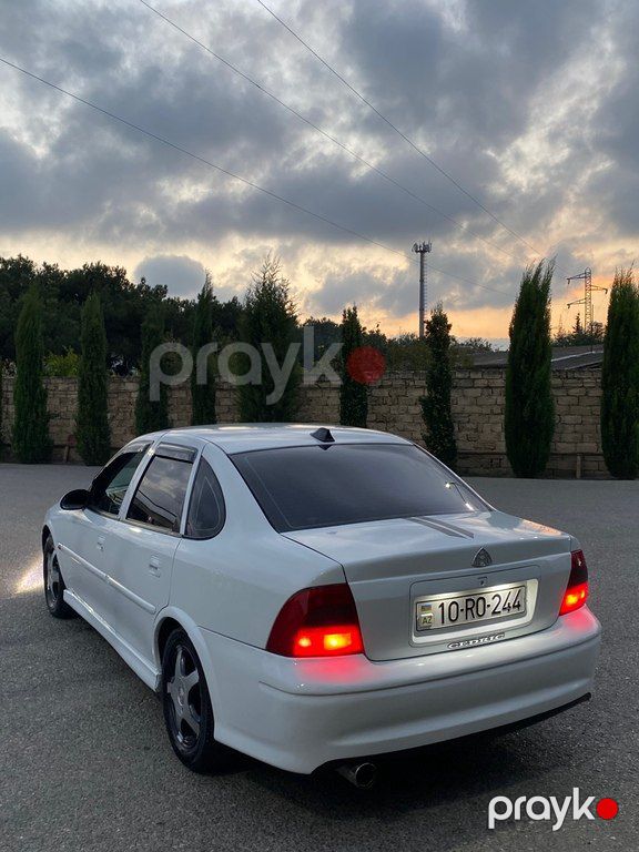 Opel Vectra, 1.8 L, 1999 il, 300 000 km — Avtomobillər, Bakı (5)