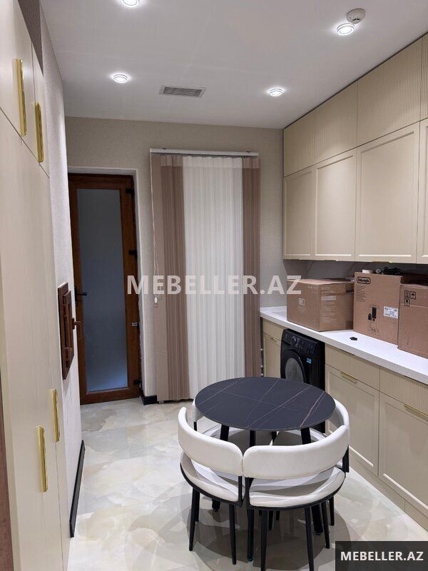 Dikey tul pərdə model — Pəncərələr, qapılar, balkonlar, Bakı (2)