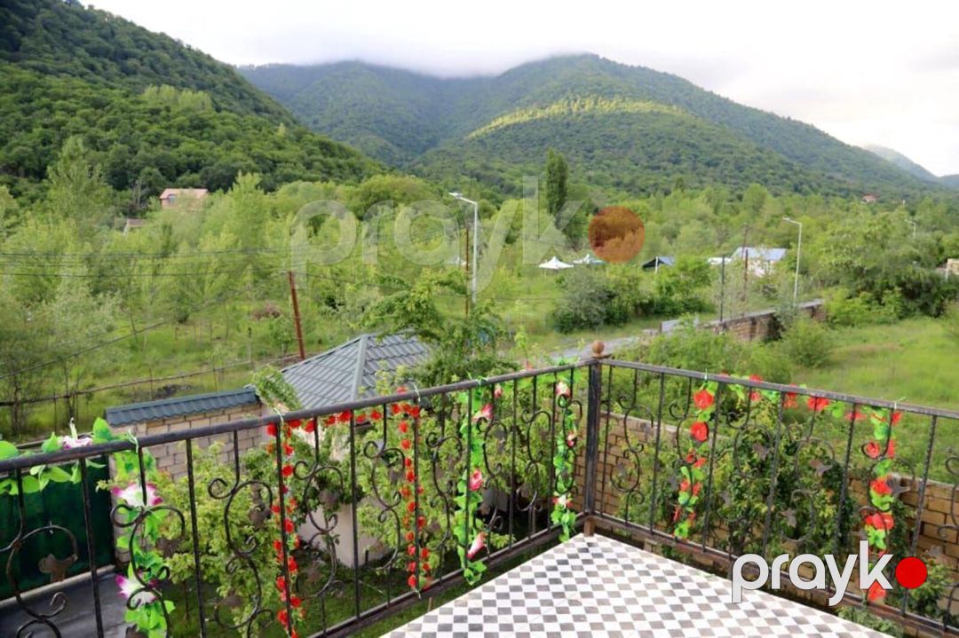 Satılır 8 otaqlı həyət evi/bağ evi 200 m² — Ev, villa, Qəbələ (10)