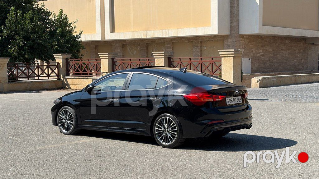 Hyundai Avante, 1.6 L, 2017 il, 114 000 km — Avtomobillər, Bakı (2)