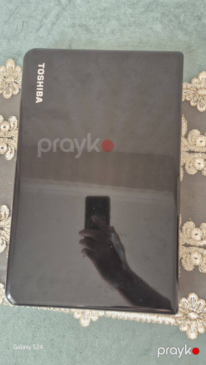 Noutbuk Toshiba — Noutbuklar, Bakı (2)