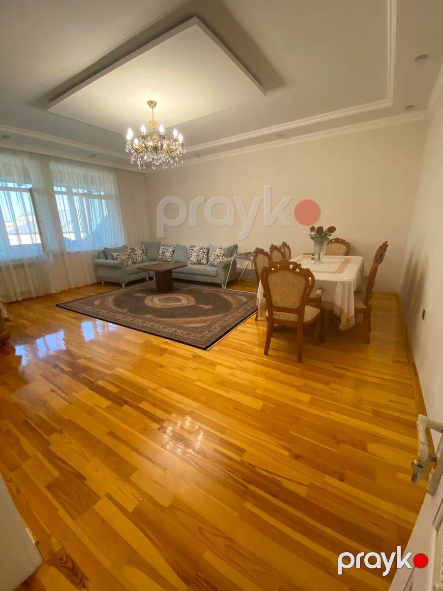 Satılır 5 otaqlı həyət evi/bağ evi 320 m² — Ev, villa, Bakı (2)