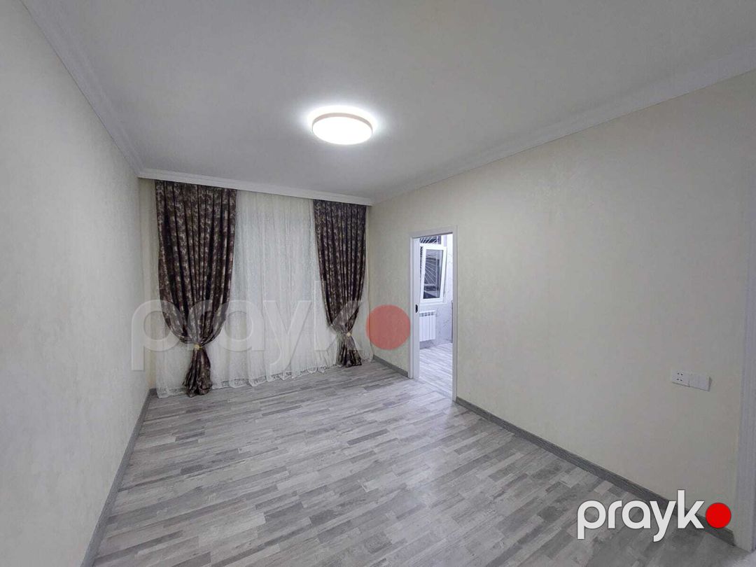 Satılır 2 otaqlı köhnə tikili 55 m² — Mənzil, Bakı (3)