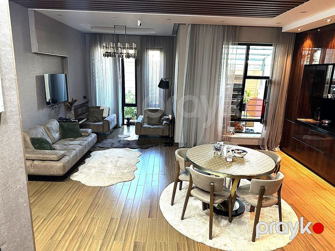 Satılır 10 otaqlı həyət evi/bağ evi 800 m² — Ev, villa, Bakı (7)