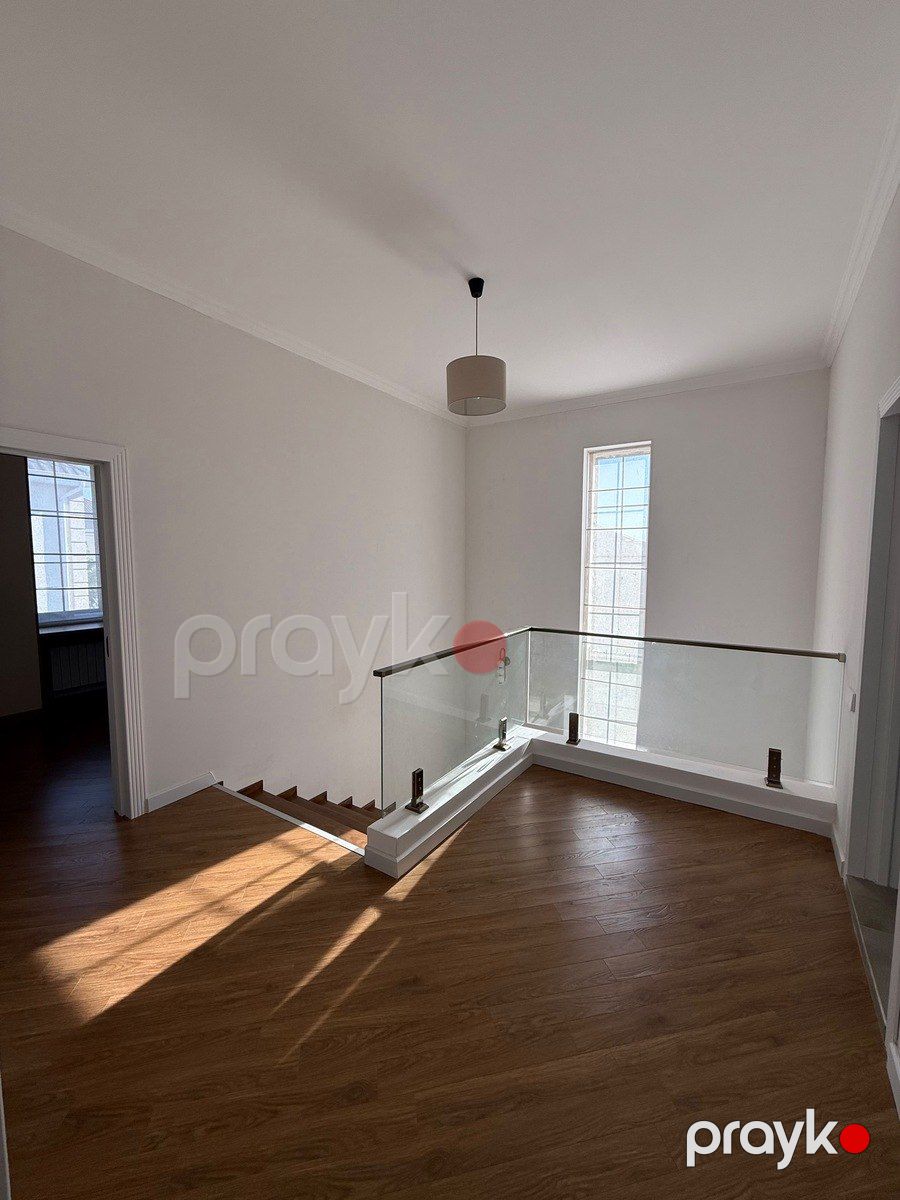 Satılır 5 otaqlı həyət evi/bağ evi 220 m² — Ev, villa, Bakı (7)