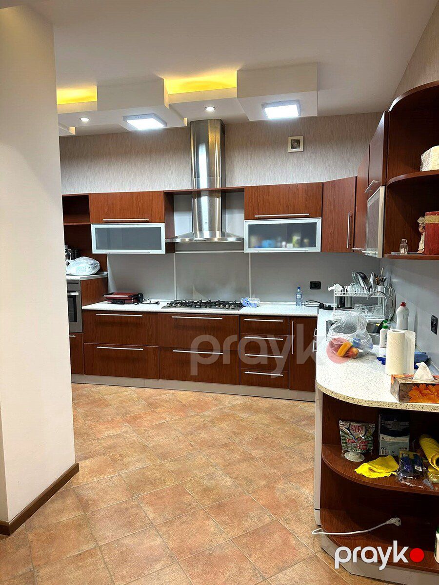 Satılır 4 otaqlı yeni tikili 233 m² — Mənzil, Bakı (8)