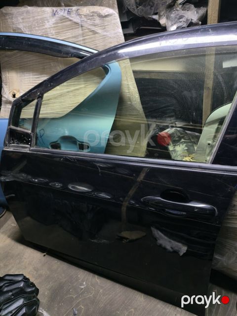 Toyota Prius 50 kuza qapısı — Bakı