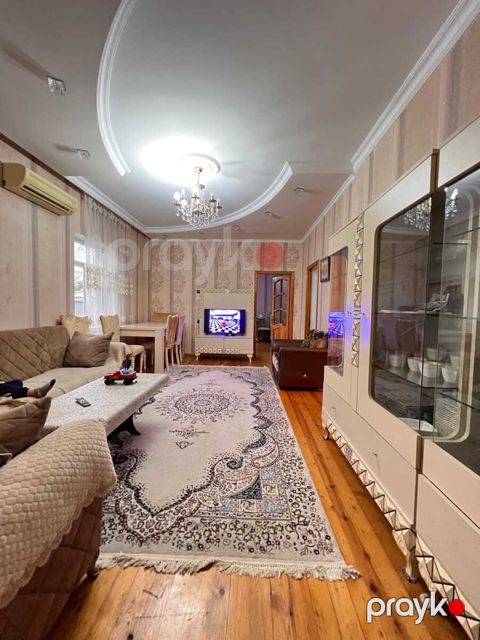 Satılır 4 otaqlı həyət evi/bağ evi 125 m² — Bakı