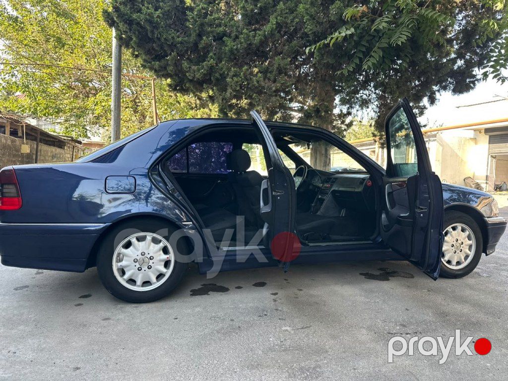 Mercedes C 200, 2.0 L, 1998 il, 339 000 km — Avtomobillər, Bakı (6)