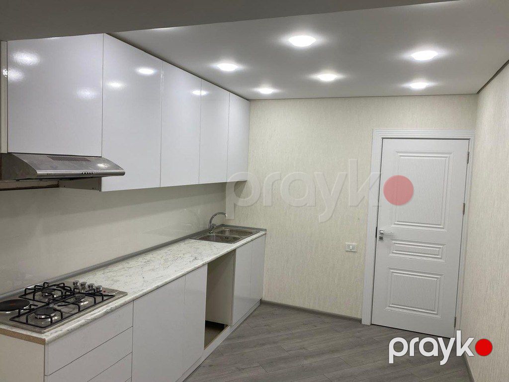 Satılır 2 otaqlı köhnə tikili 72 m² — Mənzil, Bakı (4)