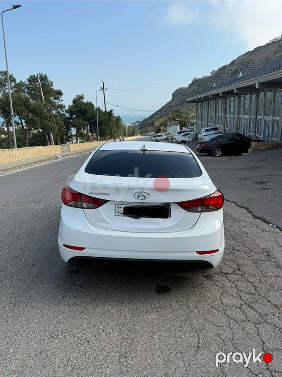 Hyundai Elantra, 1.8 L, 2015 il, 144 841 km — Avtomobillər, Bakı (8)