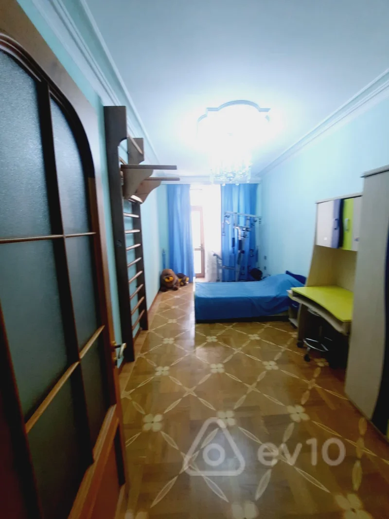 8 otaqlı mənzil, 427 m², ул. Магомед Нахичевани дом 10 — Mənzil, Bakı (8)