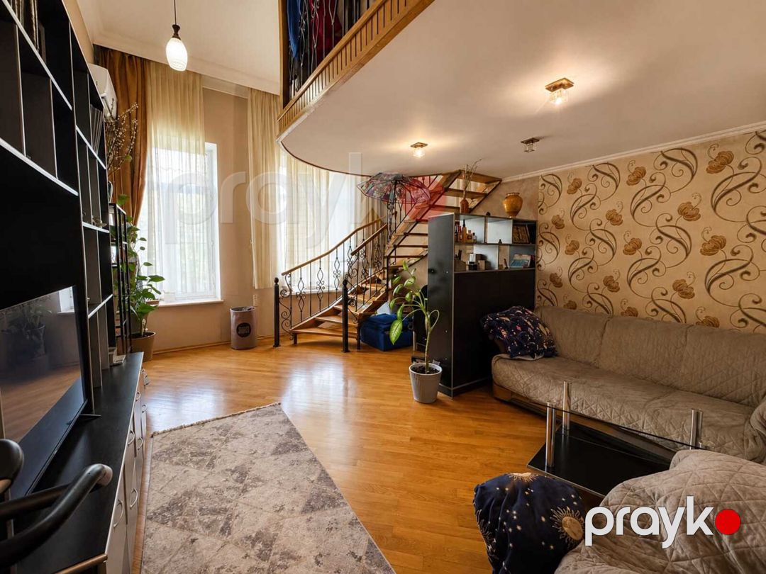 Satılır 4 otaqlı köhnə tikili 126 m² — Mənzil, Bakı (12)