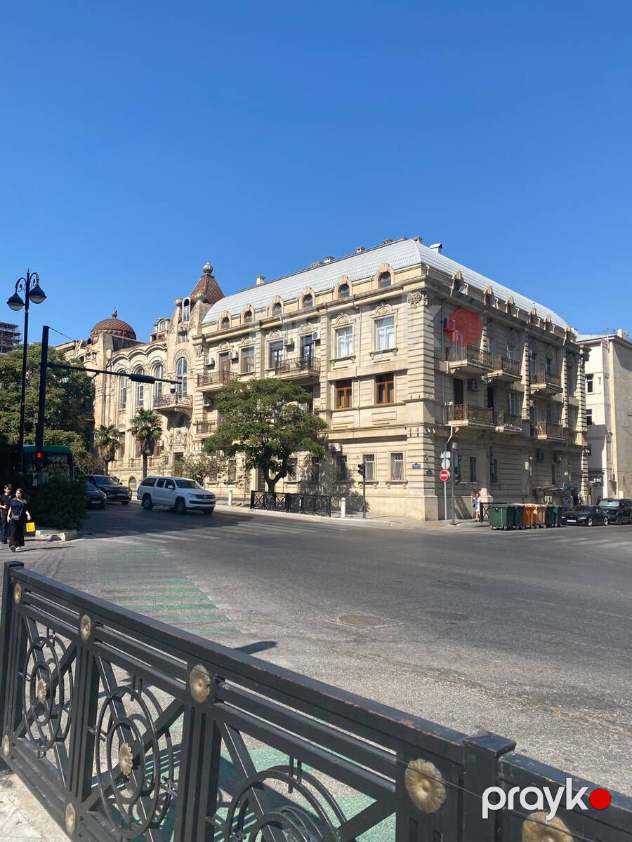 Satılır obyekt 151 m² — Əmlak, Bakı (4)