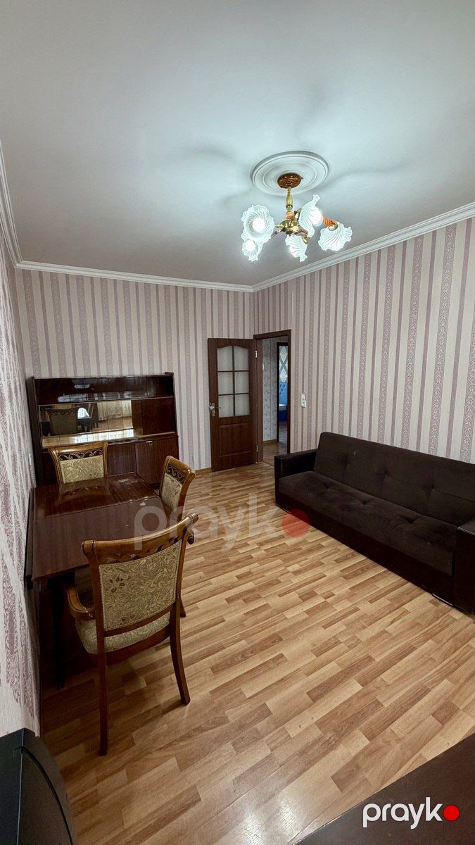 Satılır 2 otaqlı köhnə tikili 62 m² — Mənzil, Bakı (2)