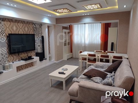 3-otaqlı mənzil kirayə verilir, 28 May m., 80 m² — Bakı