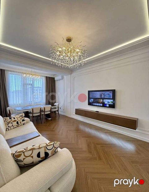 Satılır 3 otaqlı yeni tikili 118 m² — Bakı