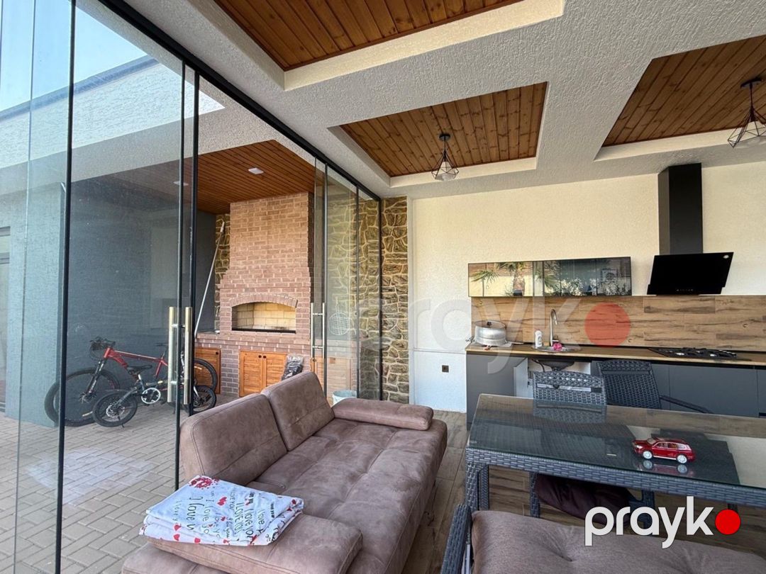 İcarəyə verilir 5 otaqlı həyət evi/bağ evi 280 m² — Ev, villa, Bakı (12)
