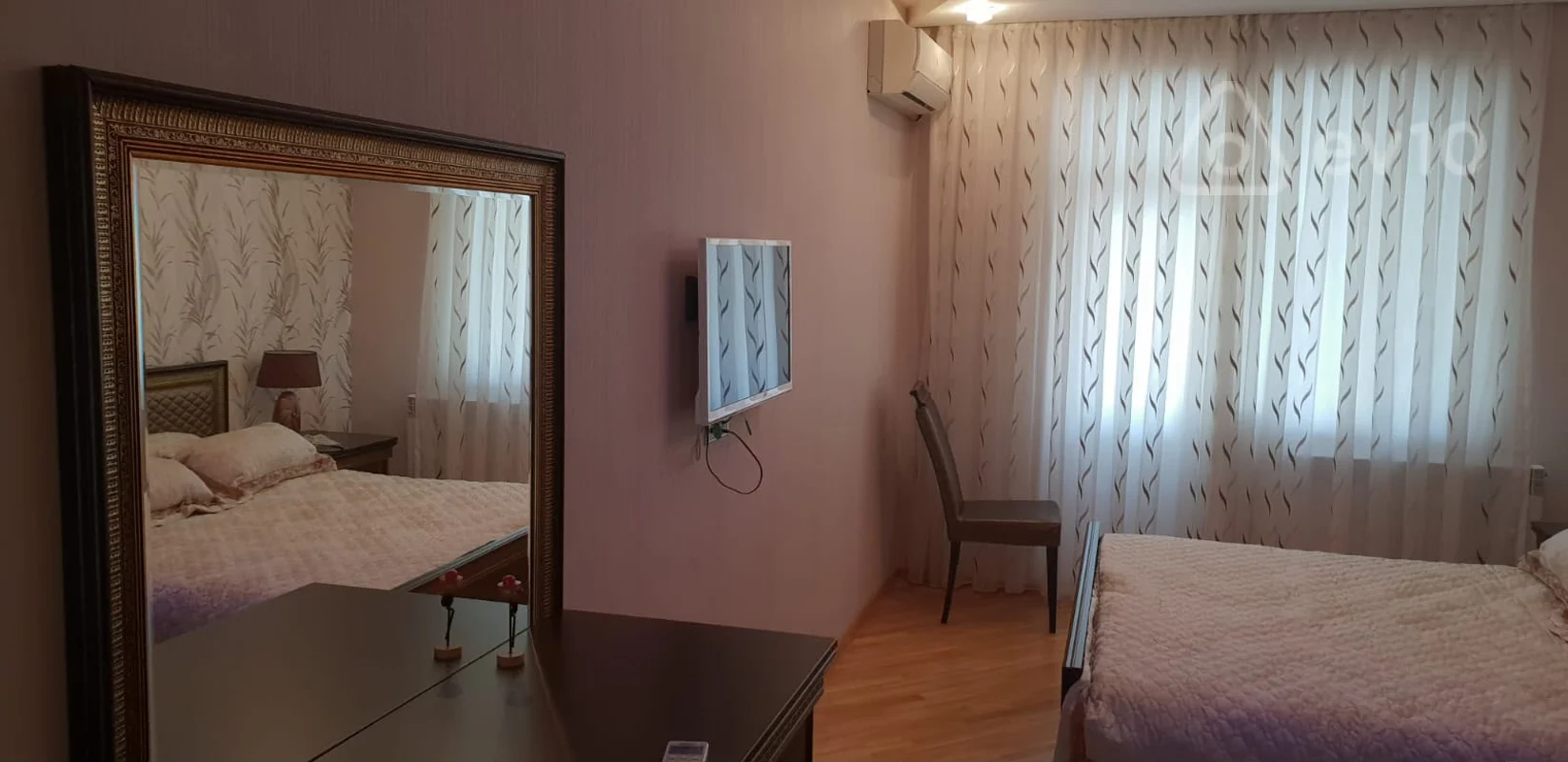 3 otaqlı mənzil, 155 m², Əliyar Əliyev — kirayə — Mənzil, Bakı (5)