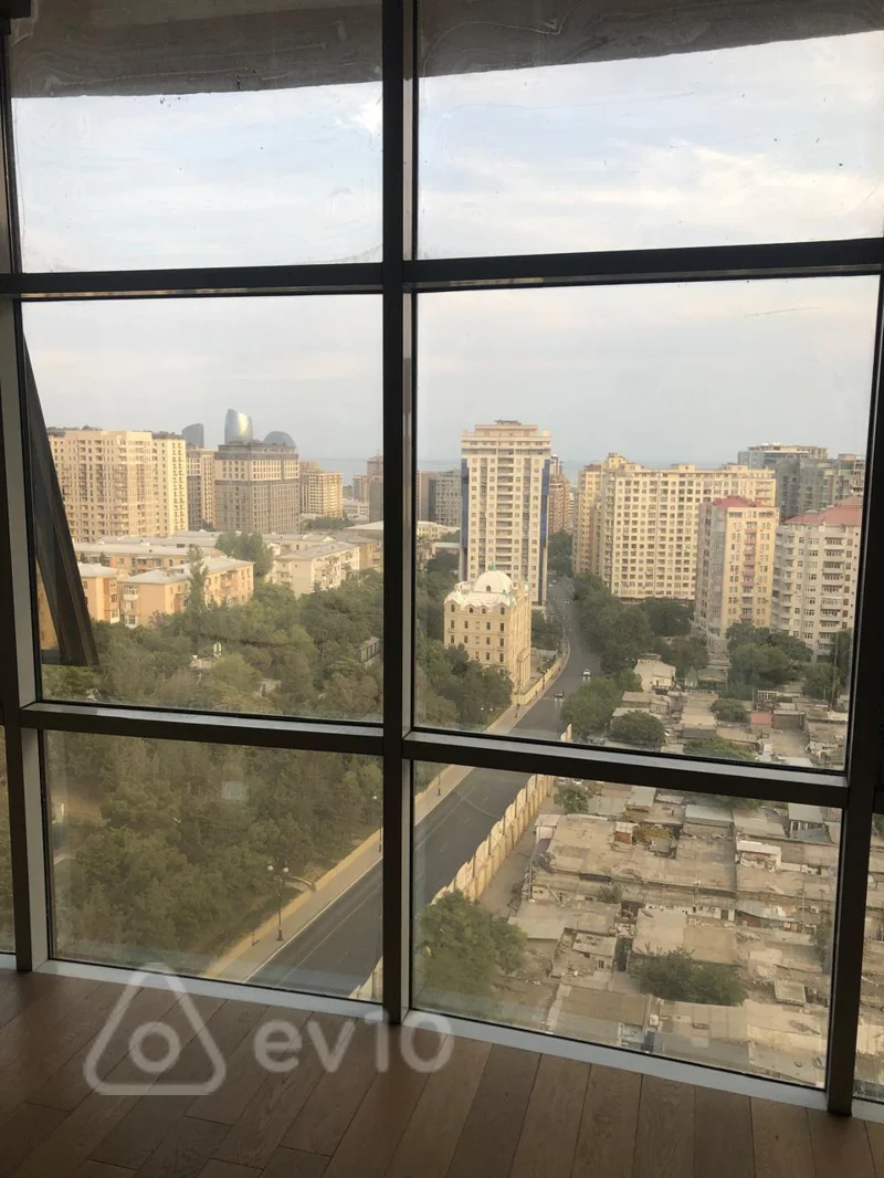 5 otaqlı mənzil, 240 m², Bakı, Rəşid Behbudov küç — Mənzil, Bakı (2)
