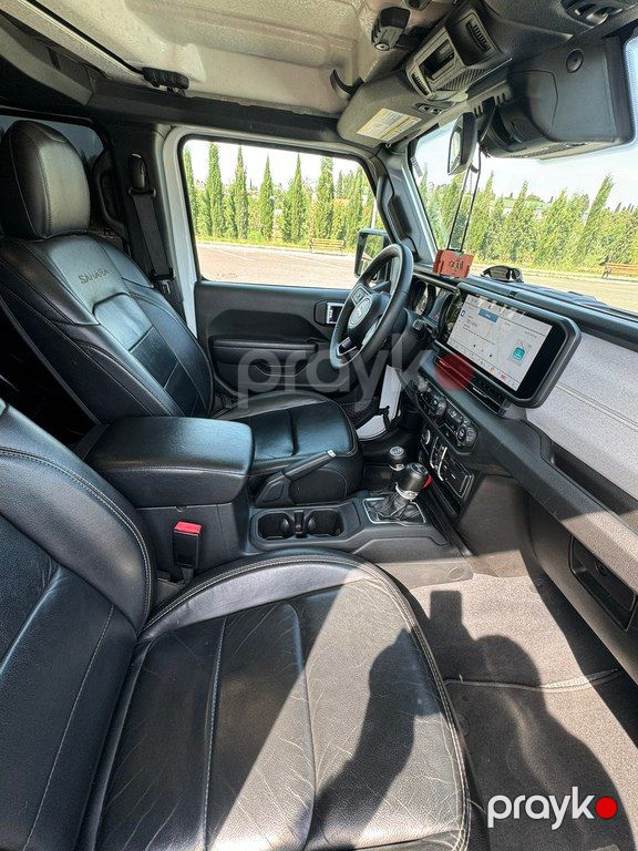 Jeep Wrangler, 2.0 L, 2024 il, 77 000 km — Avtomobillər, Gəncə (10)