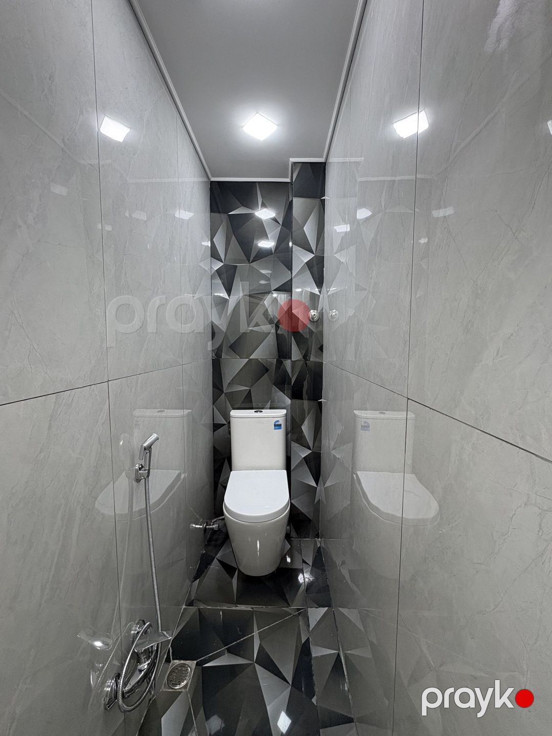 Satılır 2 otaqlı köhnə tikili 65 m² — Mənzil, Bakı (10)