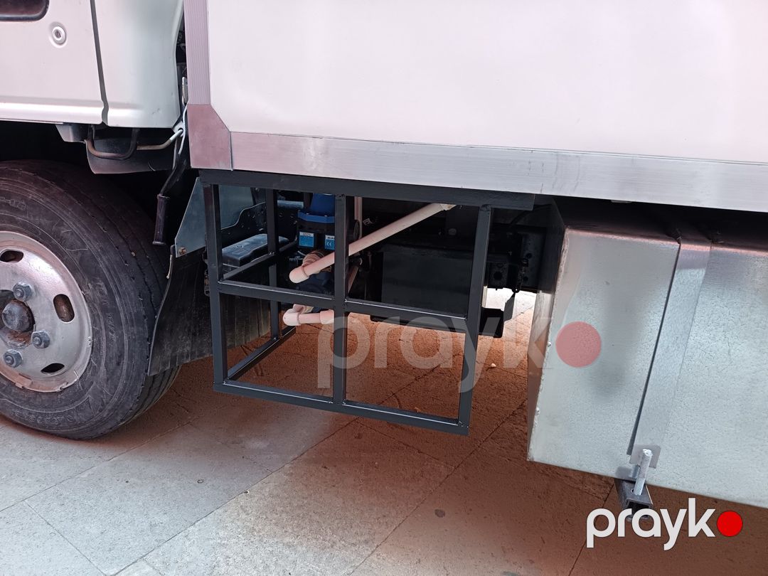 Mobil sanitar qovşağı — Yük avtomobilləri və qoşqular, Bakı (6)