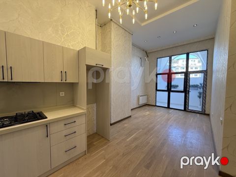 Satılır 2 otaqlı köhnə tikili 65 m² — Bakı