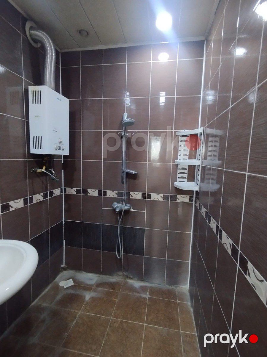 Satılır 3 otaqlı köhnə tikili 65 m² — Mənzil, Bakı (9)
