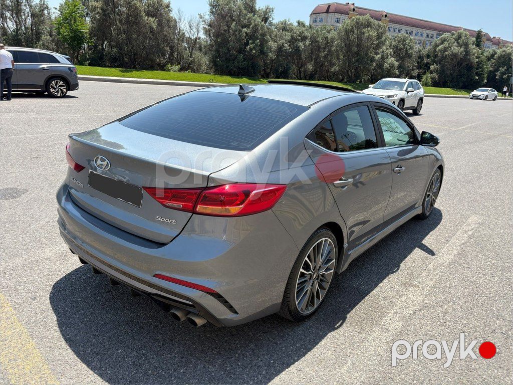 Hyundai Elantra, 1.6 L, 2018 il, 111 000 km — Avtomobillər, Bakı (7)