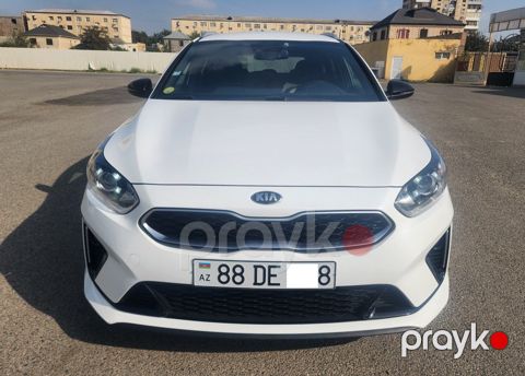 Kia Ceed SW, 1.6 L, 2021 il, 147 000 km — Salyan
