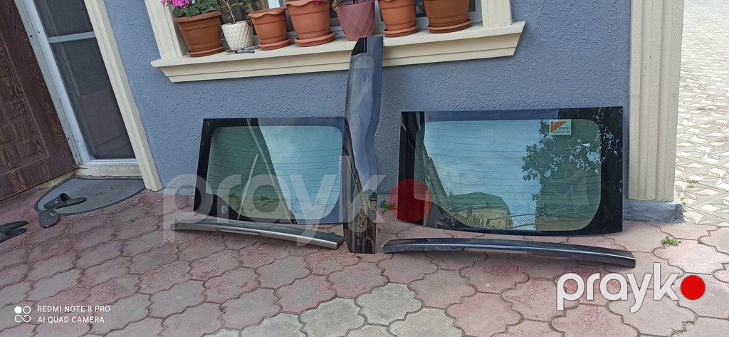 "Toyota Prius" baqaj şüşəsi — Ehtiyat hissələri və aksesuarlar, Bakı (2)