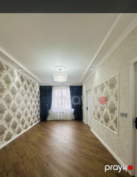 Satılır 2 otaqlı köhnə tikili 58 m² — Bakı