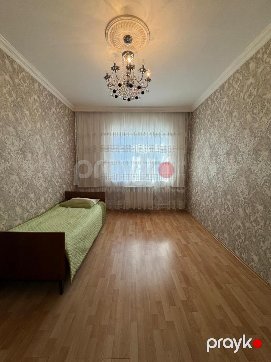 Satılır 4 otaqlı köhnə tikili 110 m² — Mənzil, Bakı (7)