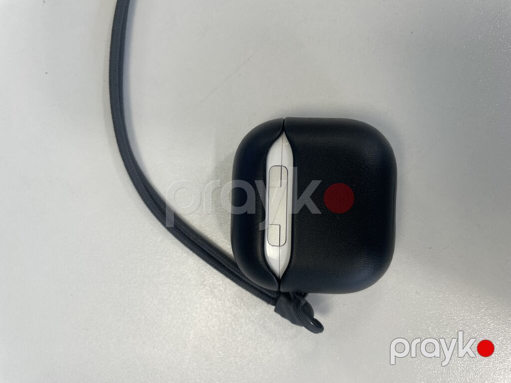 Airpods 4 ANC, uniq case qariwiq, ideal veziyetde — Qulaqcıqlar, Bakı (2)