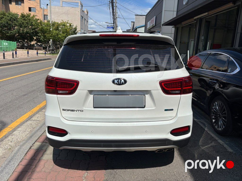 Kia Sorento, 2.0 L, 2018 il, 144 000 km — Avtomobillər (2)