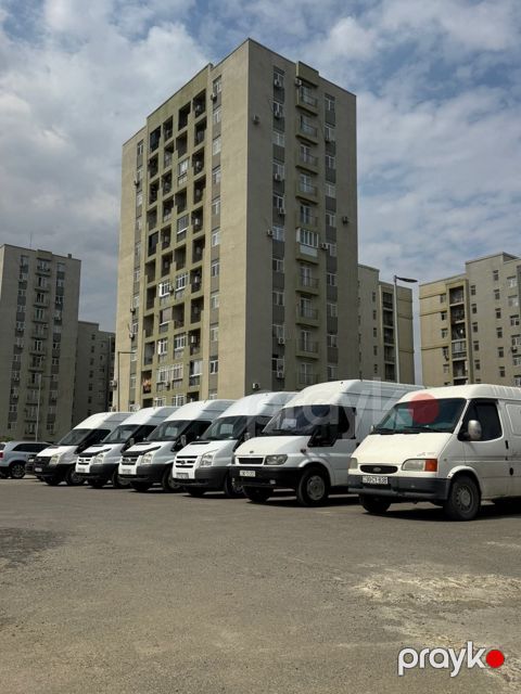 Yük daşıma xidməti — Bakı